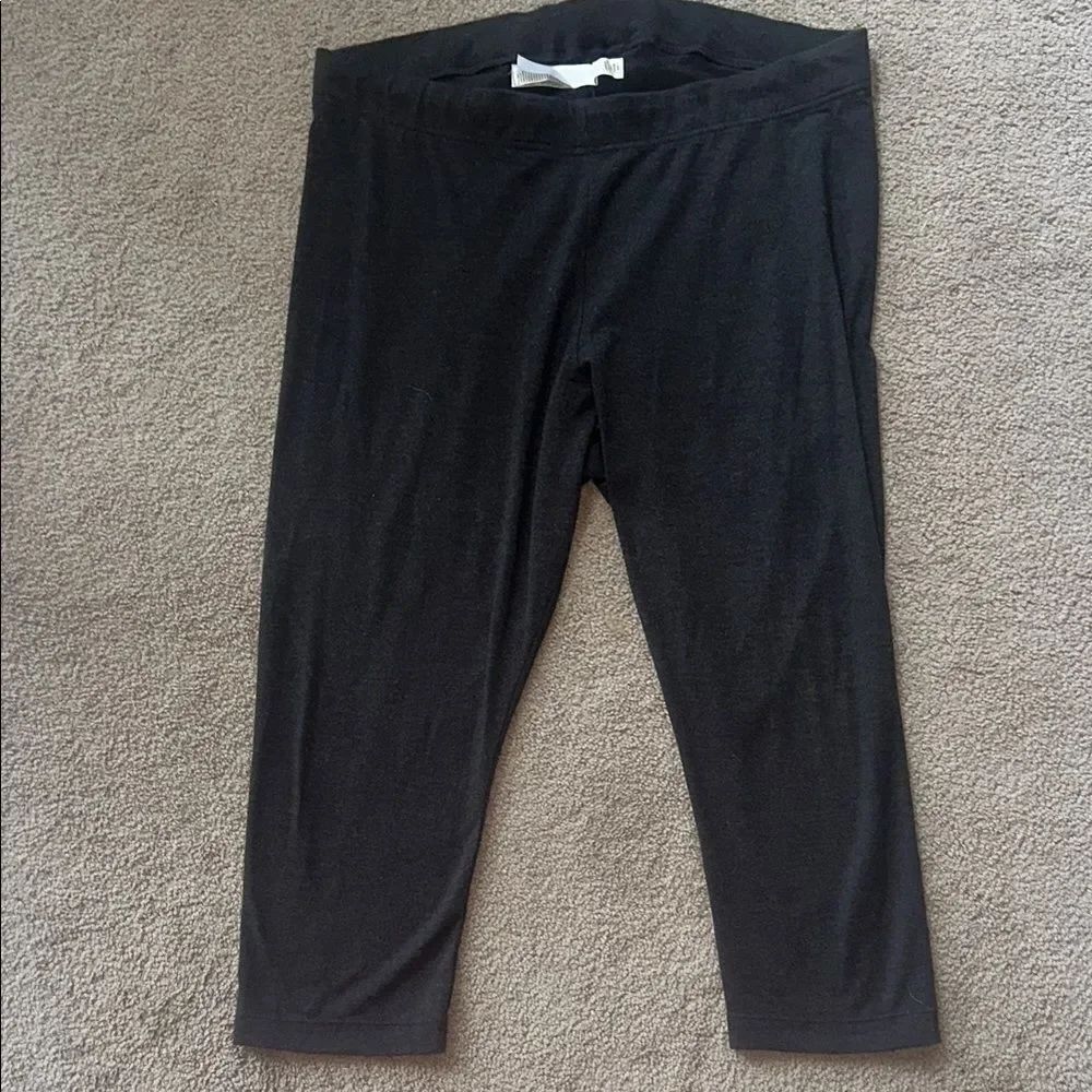 Old Navy Leggings in Charcoal Gray!